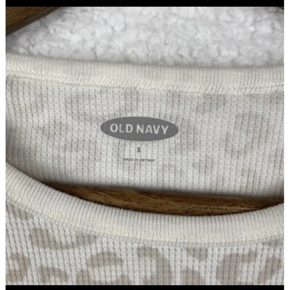 Old Navy Womens Snow Leopard Pajamas (3 Piece) Size XS/S Cotton Blend Comfy Cozy - Picture 2 of 10